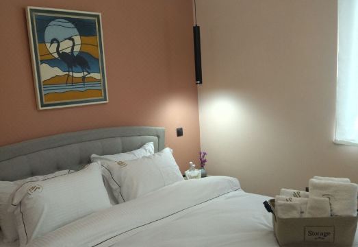 Swan Paradise Glyfada Apartment Hotel Overview