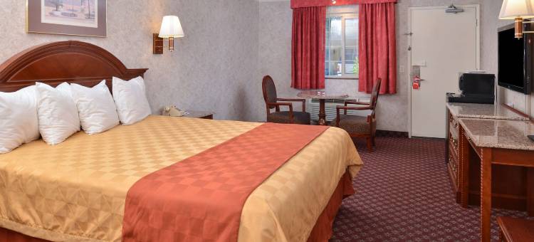 方塔纳美洲最佳价值套房酒店(Americas Best Value Inn and Suites Fontana)图片