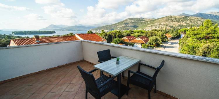 帕瓦诺瓦公寓(Pervanovo Apartments with Free Parking)图片