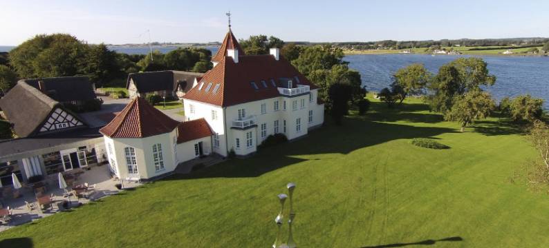 Gl.阿维纳斯辛那图尔会议中心酒店(Gl. Avernæs Sinatur Hotel & Konference)图片