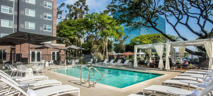 洛杉矶国际机场坎布里亚酒店(Cambria Hotel LAX)图片
