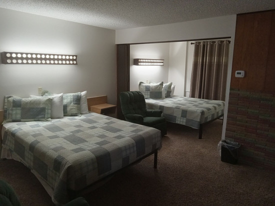 西埃斯塔汽车旅馆