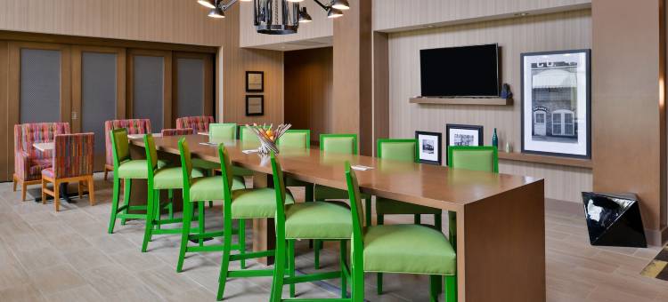 圣保罗奥克戴尔 - 伍德柏里希尔顿欢朋套房酒店(Hampton Inn & Suites St. Paul/Oakdale)图片