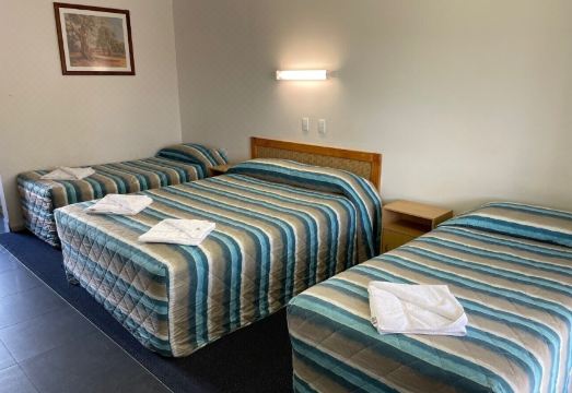 Homestead Motel Hotel Overview