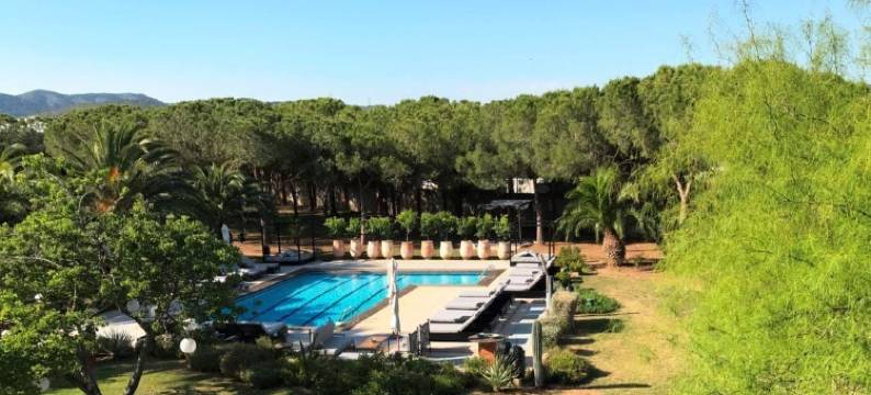 格兰玫瑰别墅酒店(Gran Villa Rosa)图片