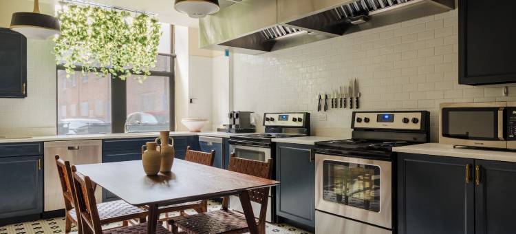 芝加哥河北凡德酒店(Found Hotel Chicago River North)图片