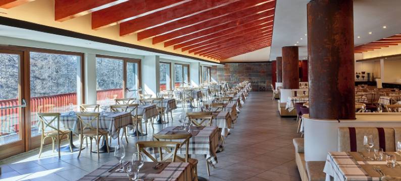 桑斯卡里奥玛杰斯蒂克酒店(Hotel Sansicario Majestic)图片