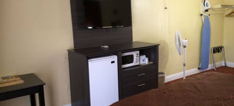 姆拉斯美洲最佳价值总统酒店(Americas Best Value Presidents Inn on Munras)图片