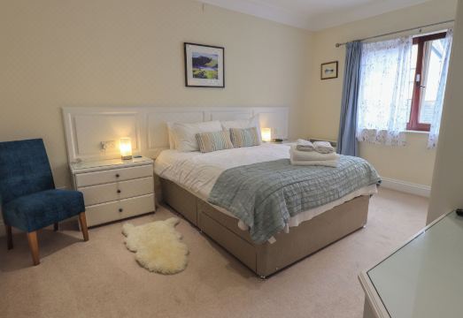 Romney 17 Hotel Overview