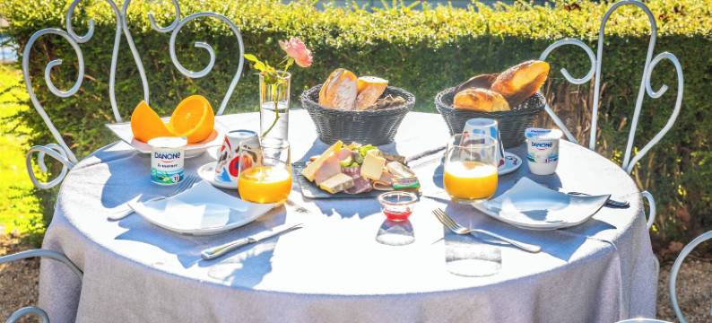 利穆赞巴斯驿站(Relais du Bas Limousin)图片