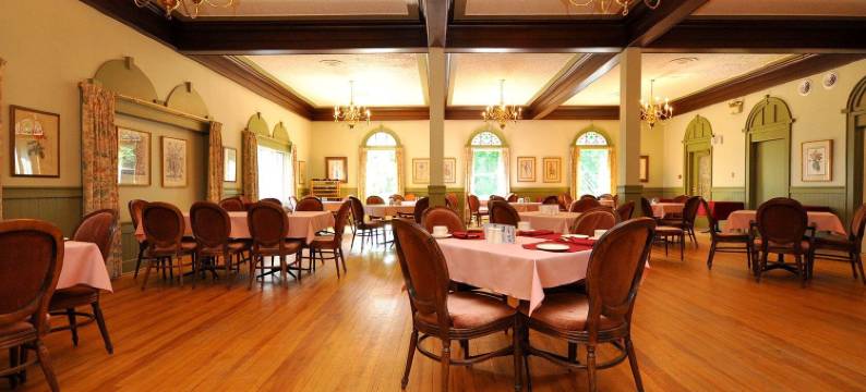 布雷赛德乡村酒店(Braeside Country Inn)图片