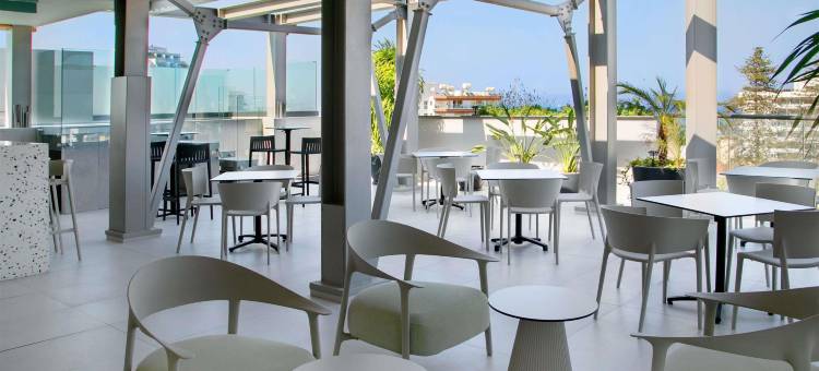 Mercure Larnaca Finikoudes Beach图片