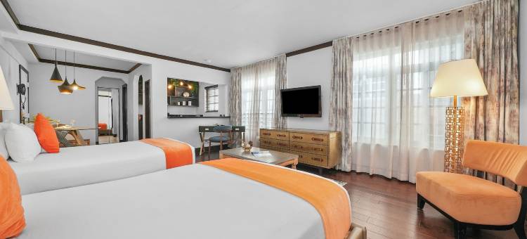 林肯阿姆斯套房酒店(Lincoln Arms Suites)图片