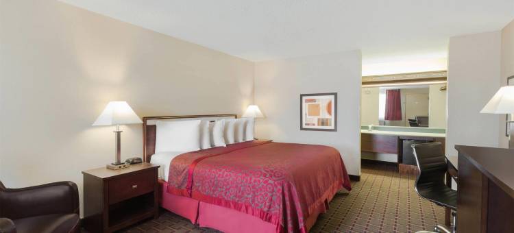 奥本戴斯酒店(Days Inn by Wyndham Auburn)图片