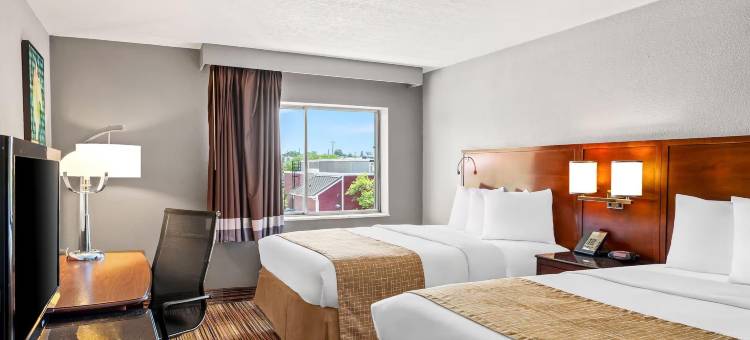 Travelodge by Wyndham Bloomington图片