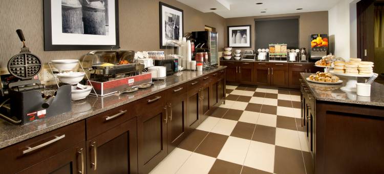 黑弗里尔欢朋酒店(Hampton Inn Haverhill)图片