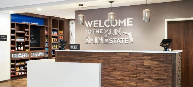 克莱维斯顿欢朋酒店(Hampton Inn Clewiston)图片