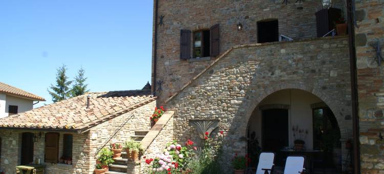 Holiday Home in Montone with Pool & Terrace图片