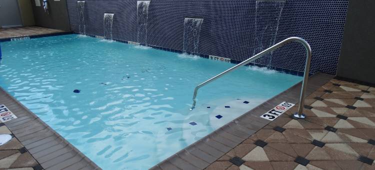 Holiday Inn 卡温顿的东南亚(Holiday Inn COVINGTON by IHG)图片