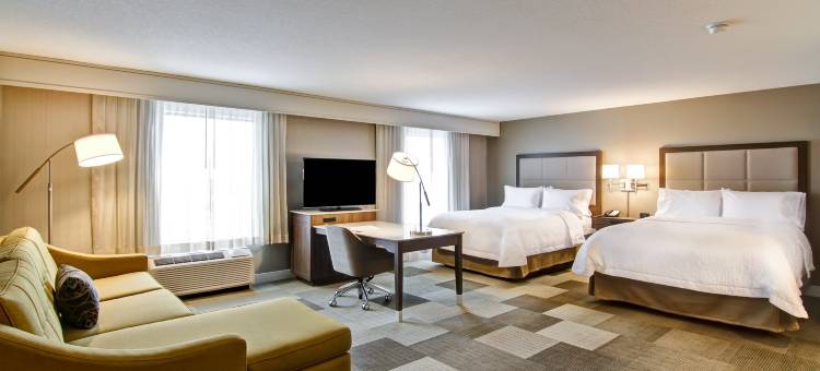 希尔顿旗下欢朋酒店及套房-萨斯卡通机场(Hampton Inn & Suites by Hilton Saskatoon Airport)图片