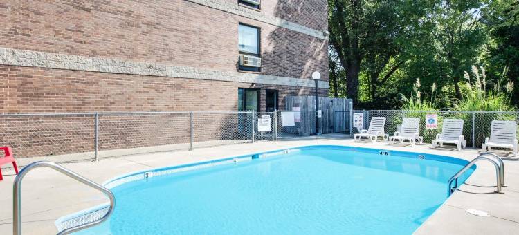 肯尼特温德姆速8酒店(Super 8 by Wyndham Kennett)图片