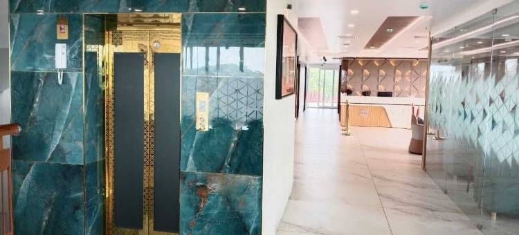 皇冠酒店(Le Crown Hotel)图片