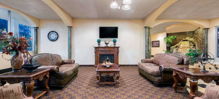 克洛维斯温德姆戴斯套房酒店(Days Inn & Suites by Wyndham Clovis)图片