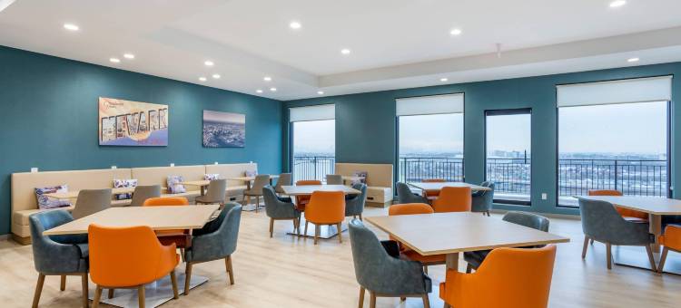 纽瓦克自由国际机场舒适套房酒店(Comfort Inn & Suites Newark Liberty International Airport)图片