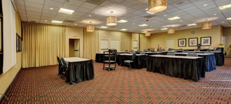 智选假日酒店-罗斯堡-洲际酒店集团旗下(The Lodge at Roseburg)图片