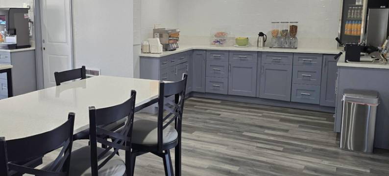 品质套房酒店东点 - 亚特兰大地区(Quality Inn & Suites East Point - Atlanta Area)图片