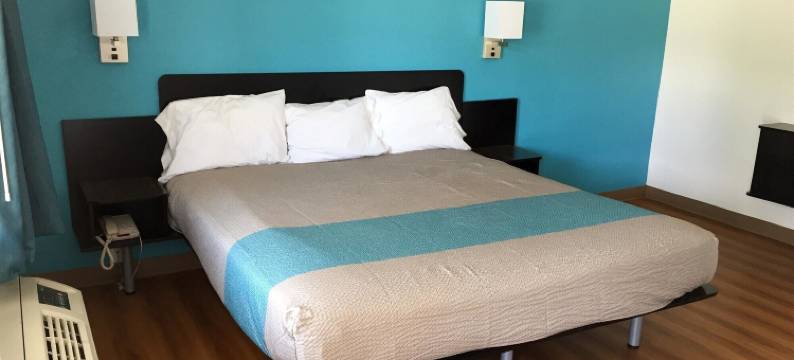 威斯康星杜奇恩 6 号汽车旅馆(Motel 6 Prairie du Chien, WI)图片