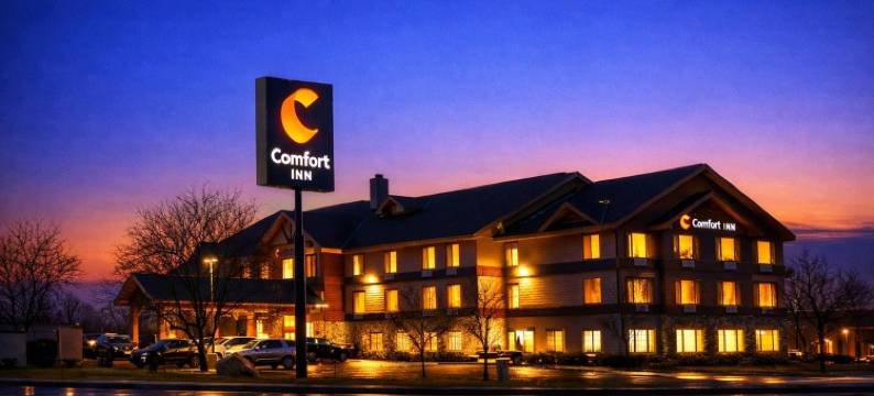 瓦通纳近医学中心舒适酒店(Comfort Inn Owatonna Near Medical Center)图片