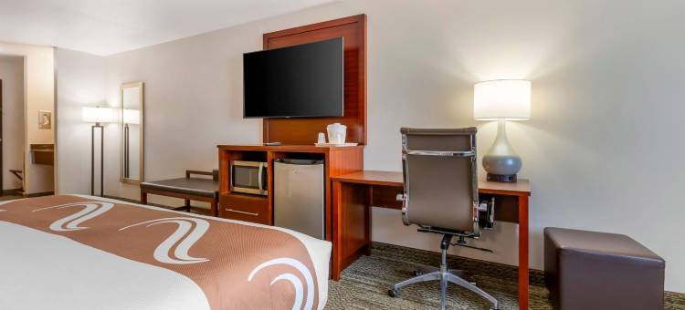 斯托顿凯艺套房酒店-麦迪逊南(Quality Inn & Suites Stoughton - Madison South)图片