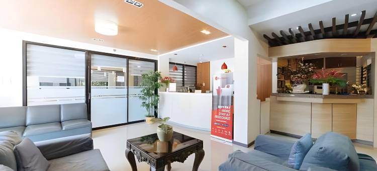 RedDoorz Plus-达沃罗哈斯街(RedDoorz Plus @ Roxas Street Davao)图片