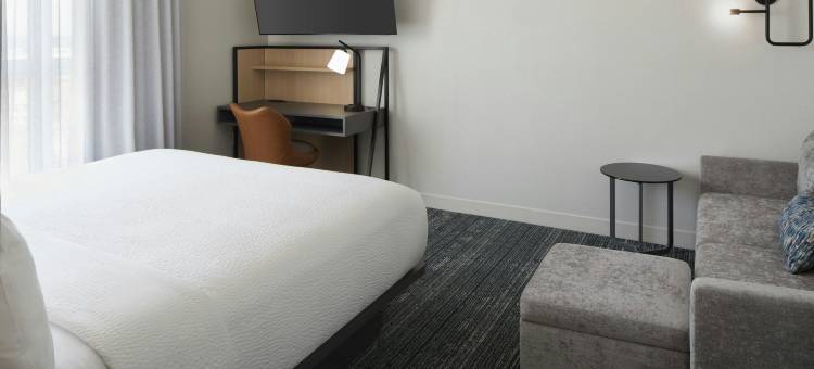蒙特利尔机场TownePlace Suites酒店(TownePlace Suites by Marriott Montreal Airport)图片
