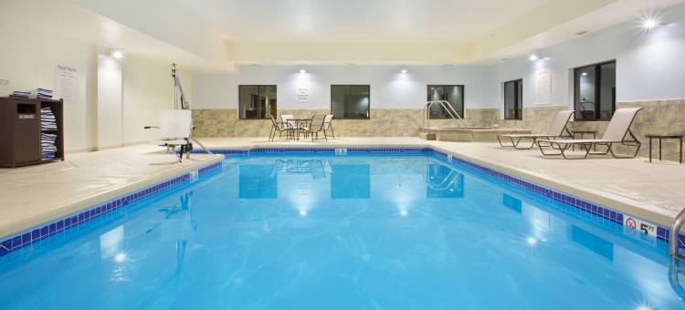 美国肯考迪亚81号智选假日套房酒店(Holiday Inn Express & Suites Concordia US 81 by IHG)图片