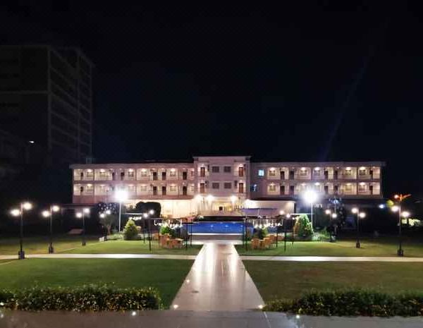 库庞纳卡酒店(Naka Hotel Kupang)图片