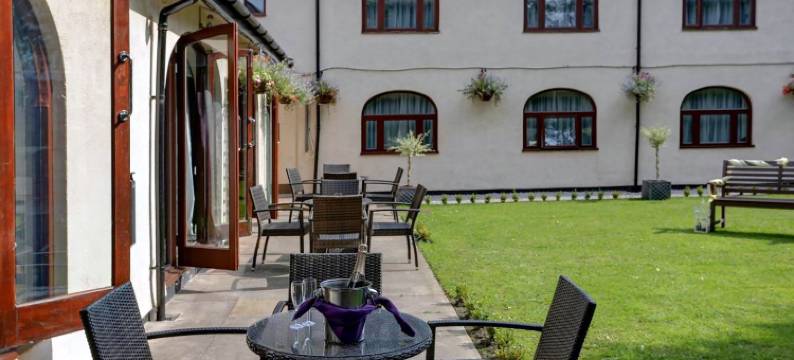 威德尼斯哈尔顿大沼泽地公园酒店(Widnes Halton Everglades Park Hotel)图片