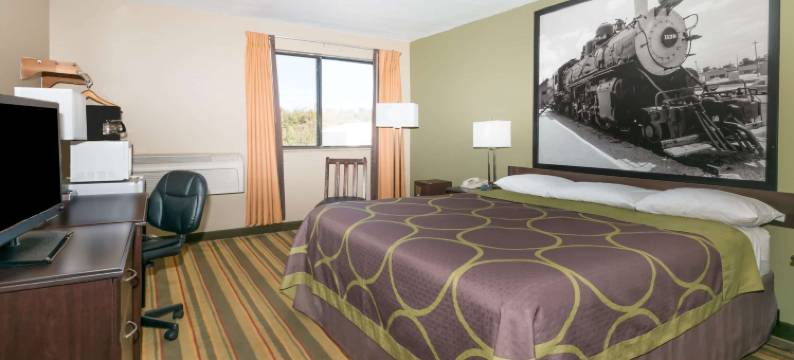 托皮卡-沃纳梅克路-I-70速8酒店(Super 8 by Wyndham Topeka/Wanamaker RD/I-70)图片