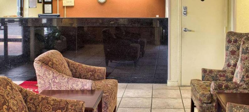 里士满伊克诺旅馆(Econo Lodge)图片