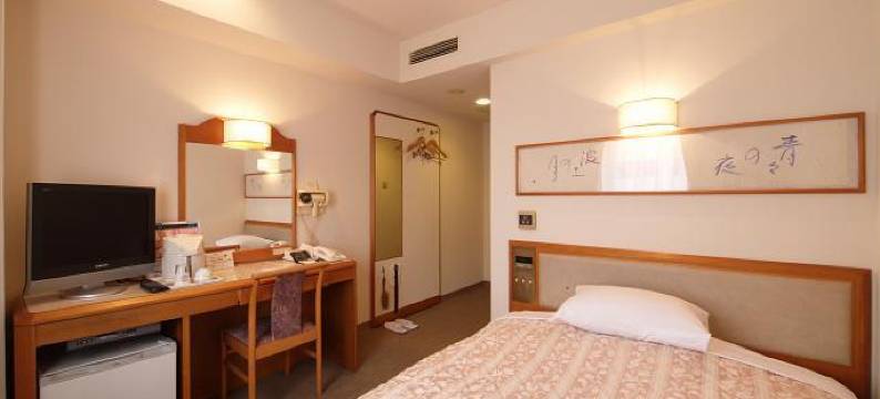 新泻皇冠山酒店(Hotel Crown Hills Niigata)图片