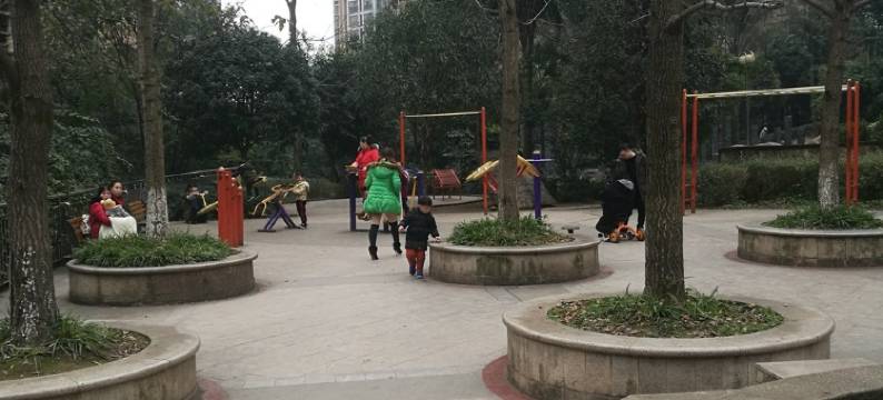 代先生青年城幽雅风情屋公寓(僰侯路二段1号分店)图片