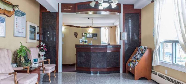 彭布罗克温德姆速 8 酒店(Super 8 by Wyndham Pembroke)图片