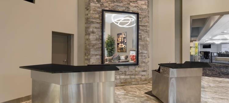 克拉丽奥得梅因机场旅馆(Clarion Inn Des Moines Airport)图片