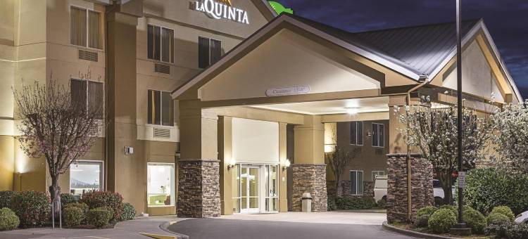 梅德福森特勒尔波因特拉昆塔温德姆套房酒店(La Quinta Inn & Suites by Wyndham Central Point - Medford)图片