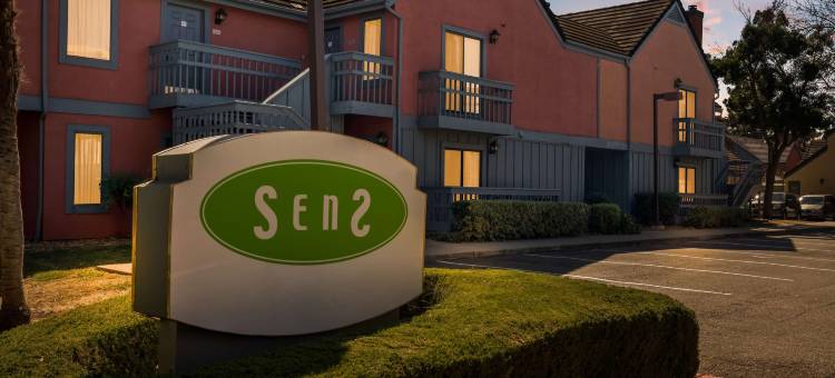 利弗莫尔森斯套房，贝斯特韦斯特SureStay精选酒店(Sens Suites Livermore, SureStay Collection by Best Western)图片