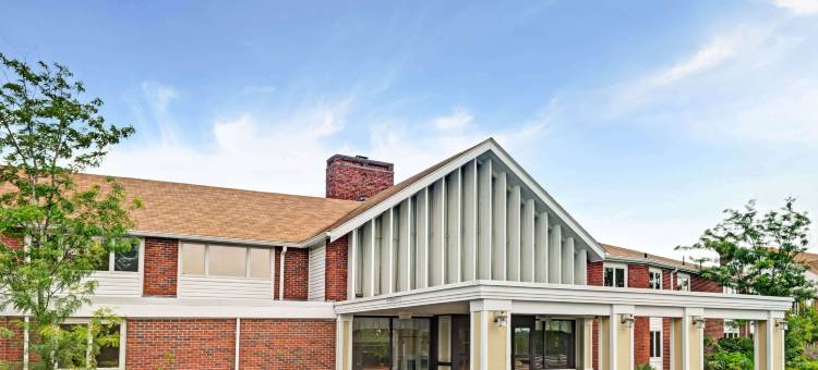 锡康克普罗维登斯地区华美达酒店(Ramada by Wyndham Seekonk Providence Area)图片
