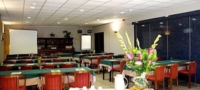 国际之家沙塔尔酒店(Hotel le Chatard)图片