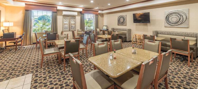 大学贝斯特韦斯特套房酒店(Best Western University Inn  Suites)图片