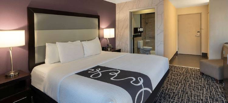 柯林斯堡拉昆塔温德姆酒店(La Quinta Inn by Wyndham Fort Collins)图片
